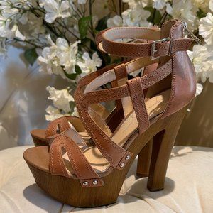 Jessica Simpson Platform Tan Leather Sandal  -Size 8